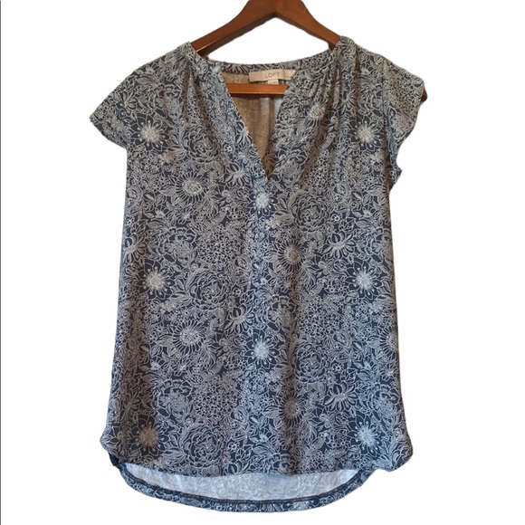 LOFT Tops - Loft Ruffled Floral Print Top